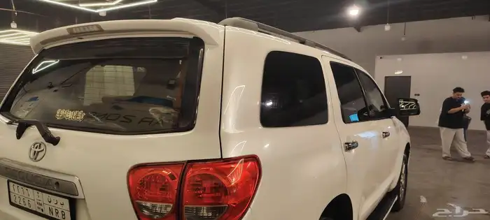 تيوتا سكويا لمتاد 2010 نظيف 2