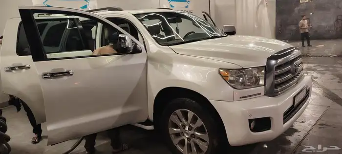 تيوتا سكويا لمتاد 2010 نظيف 5