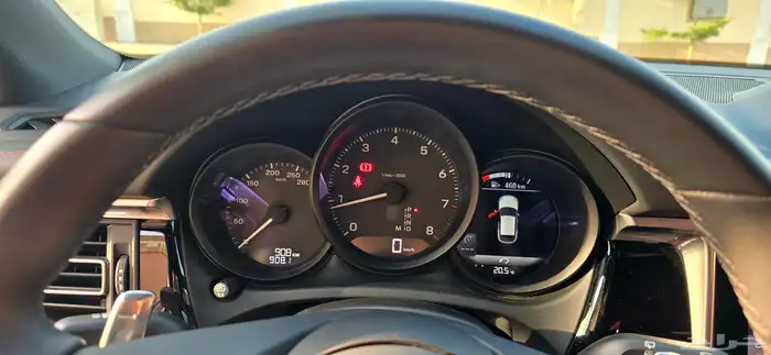 بورش ماكان 1