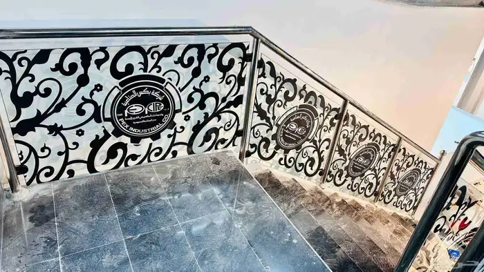 درابزين زجاجي  درابزين حديدي  واجهة زجاجية  جميع أعمال الز 2