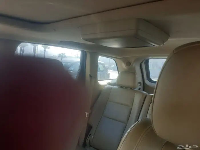 jeep grand chrokee 2011 140 km 8