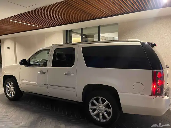 يوكن دينالي طويل XL 2012 شبه مخزن مالك واحد من الوكالة 1