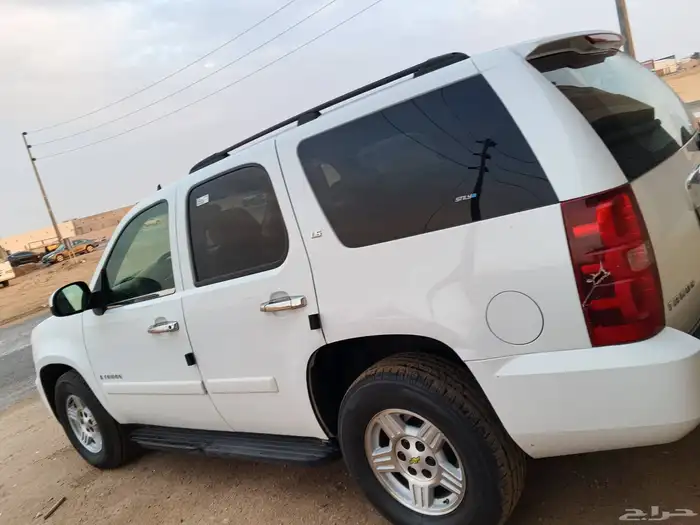 شيفرولية تاهو 2007 8