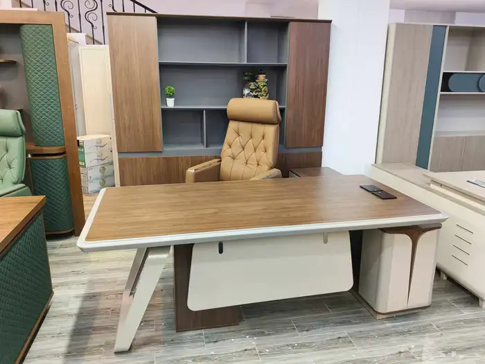 مكتب مدير فخم مودرن مكتب العمل وركستيشن بارتيشن دولاب كراسي 3