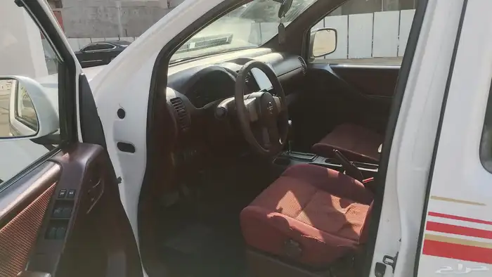 nishan navara model 2011 full automatic all okay 8