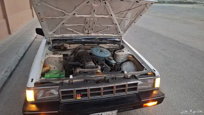 نيسان لوريل 200L 7