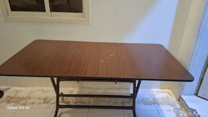 غرفه نوم مطبخ صالون طاولتين ستاير 0