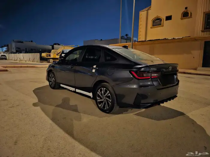 تويوتا يارس 2024 4