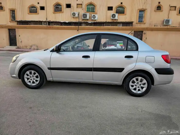 كيا ريو 2010 5