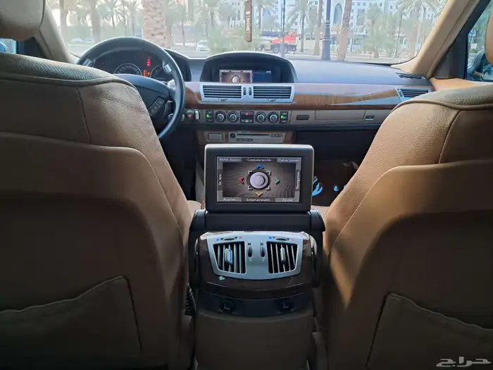 بي ام دبليو فل كامل شبه مخزنه وكاله 18