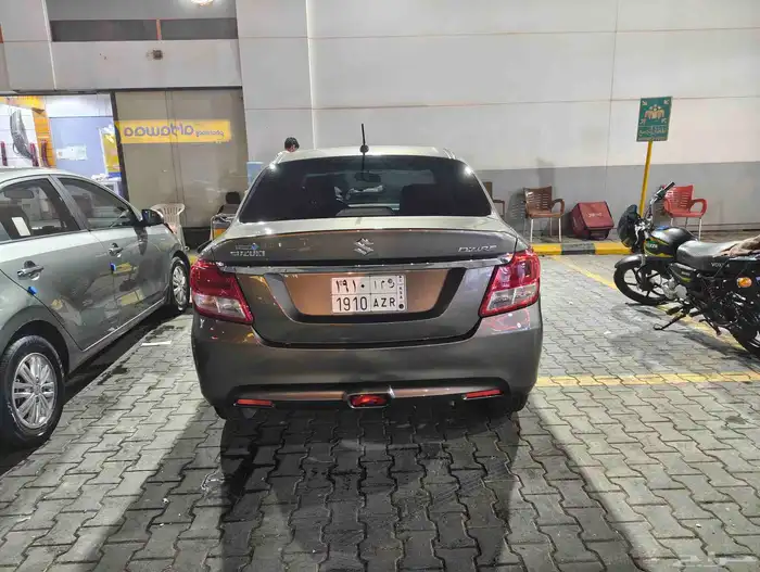 Suzuki dizre 2023model. 18 thousands km last price 30SAR 2