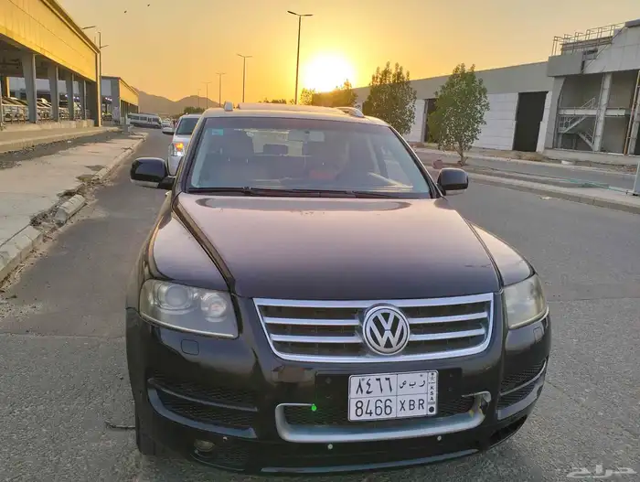 فولكس واجن طوارق بحاله الوكاله مفحوص مجدد 8