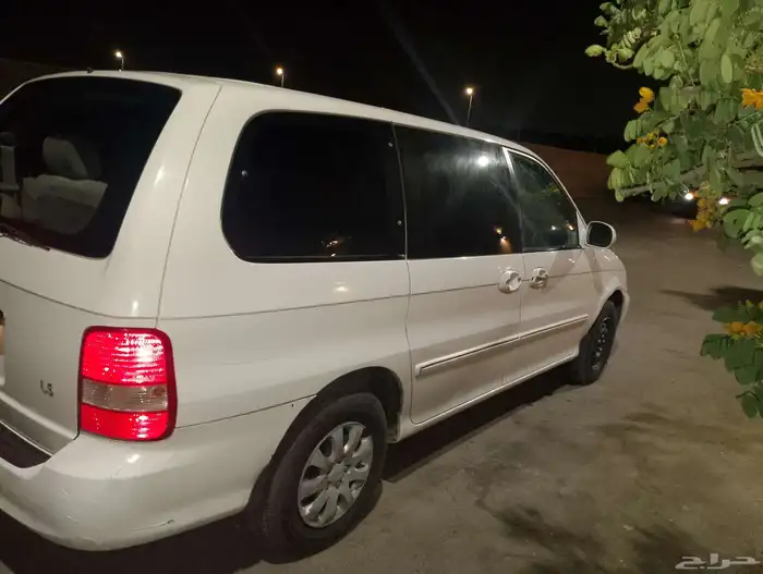 كيا كرنفال 2005 سياره عائليه قير ماكينه استماره فحص تمام 4