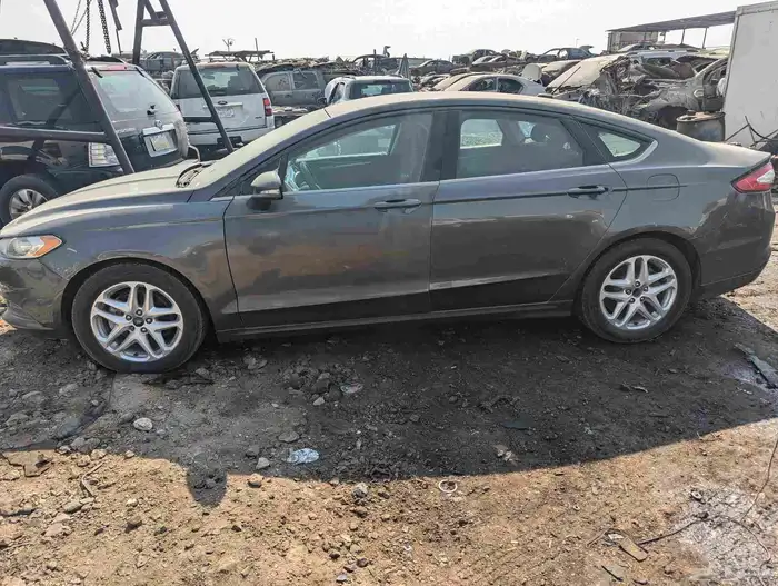 فورد فيوجن 2015 4