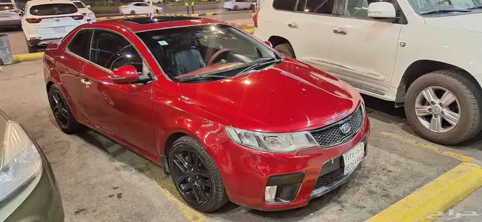 كيا سيراتو كوبيه فل كامل 2013 250كم ثاني مالك 6