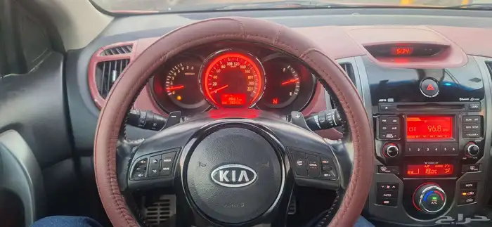 كيا سيراتو كوبيه فل كامل 2013 250كم ثاني مالك 4