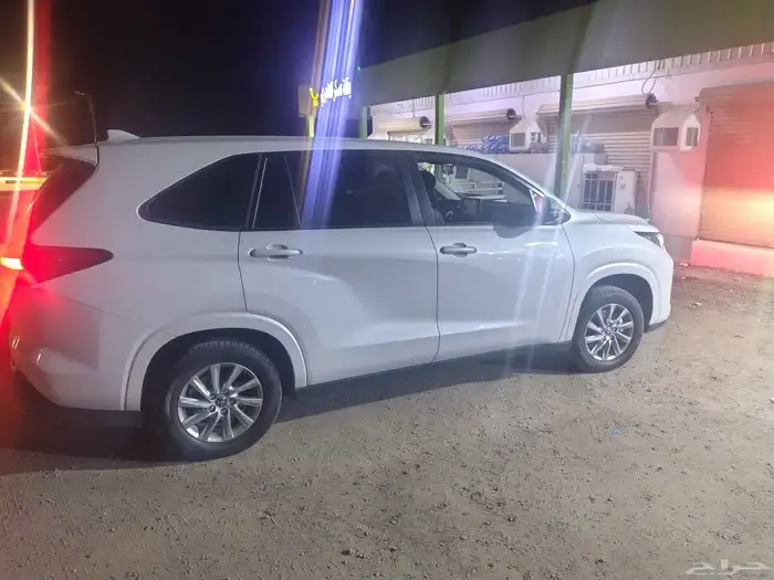 من بقيق الى-الخبر-الدمام-الاحساء-الجبيل توصيل الى مطار الملك 2