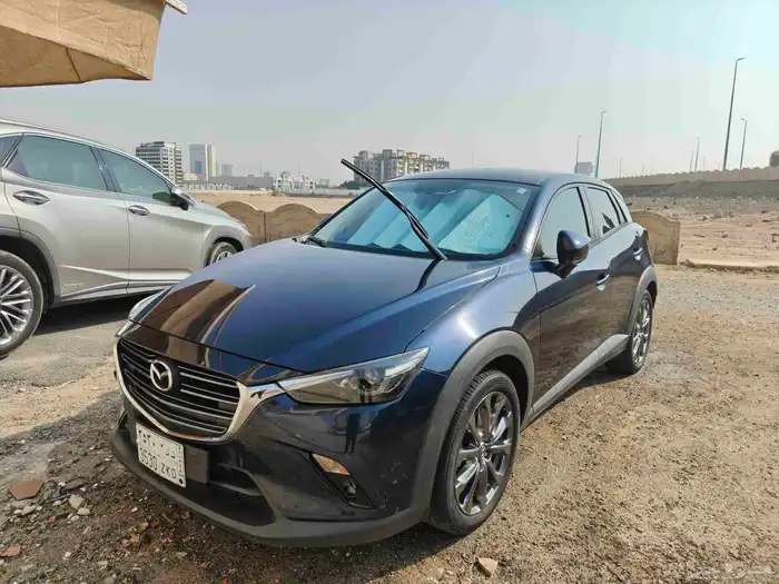 سيارة مازدا CX-3 2020 كاملة المواصفات - أزرق   المسافة المق 7
