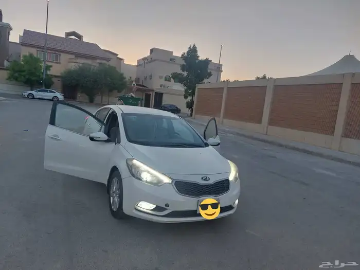 كيا سيراتو 2015 3