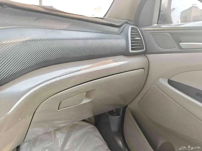 Tucson 2020 mid trim 213000 km 57000 SAR no accidents 7