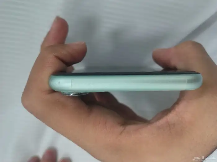 ايفون 11 عادي 3