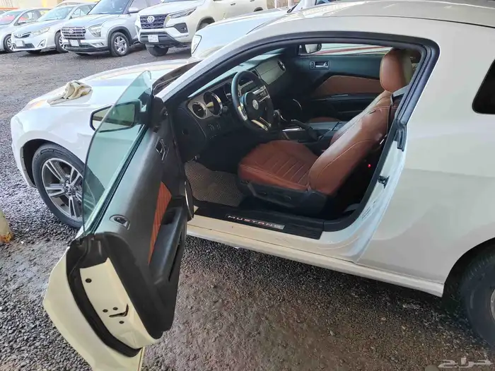 موستنج موديل 2010 0