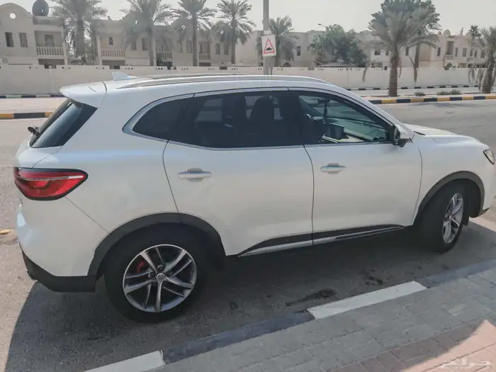 ام جي اتش اس 2022 8