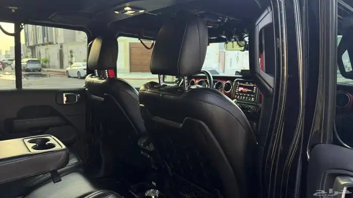 جيب جلاديتور 2023 - روبيكون 11