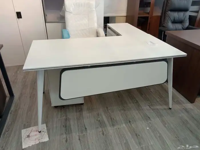 مكتب مدير فخم مودرن مكتب العمل وركستيشن بارتيشن دولاب كراسي 10