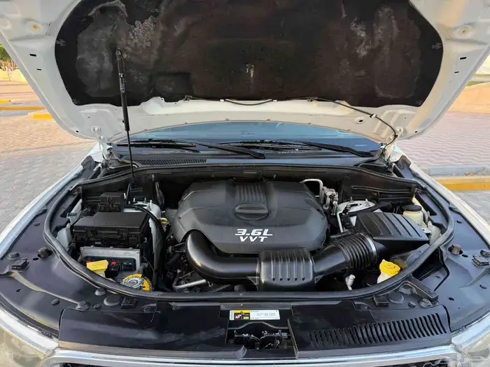 دودج دورانجو 2013 نظيف 12