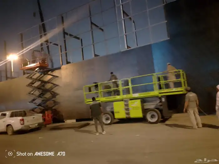 سيزرلفت سيزر لفت كهرباء ديزل للايجار يومي وشهري 1