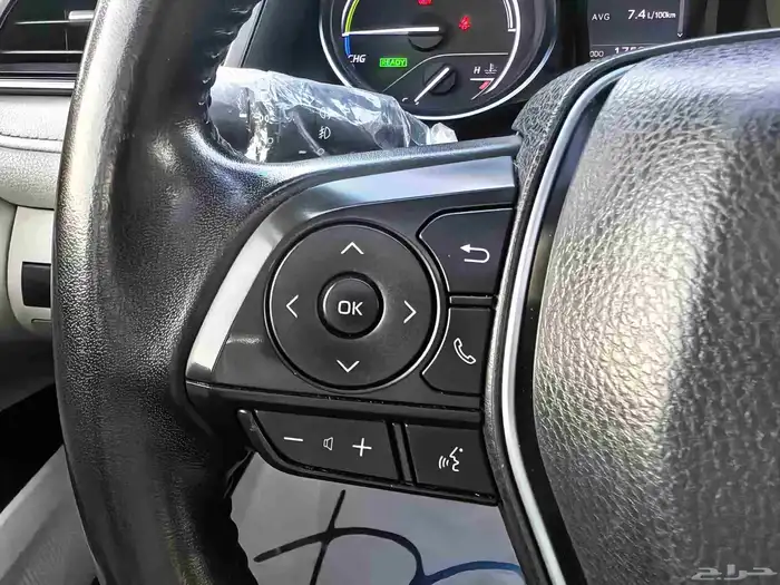 تويوتا كامري هايبرد GLE فل اوبشن موديل 2019 م 27