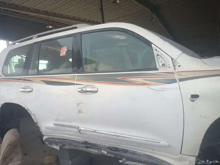 تشليح لند كلوزر قطع غيار. 2011 0