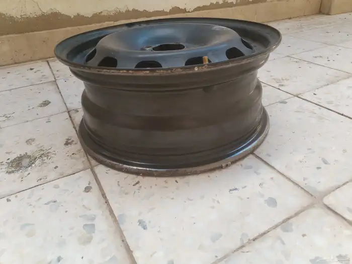 جنط 15 أصلي نظيف 1