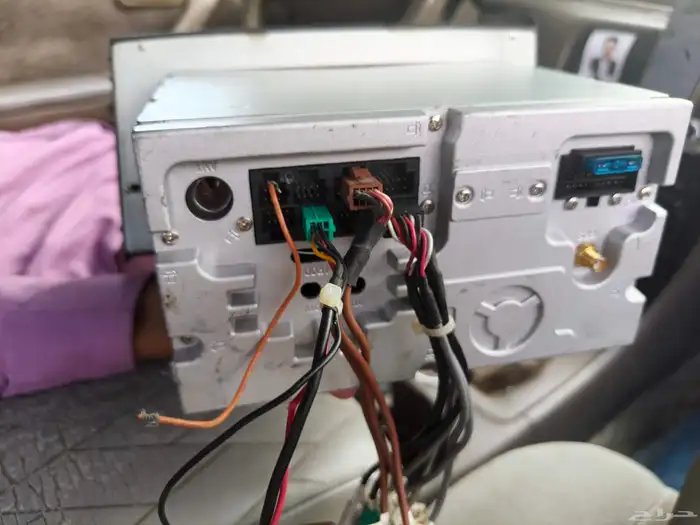 شاشه مرسديس 2005لبيع 2