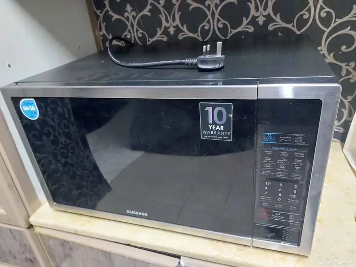 ميكرويف سامسونج جديد مساحه كبيره ضمان 10 سنوات 0