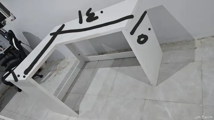 مكتب للبيع 1