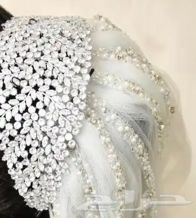 فستان زفاف للبيع مع ملحقاته ( الجوبون   الطرحة  الهيد بيس) 1