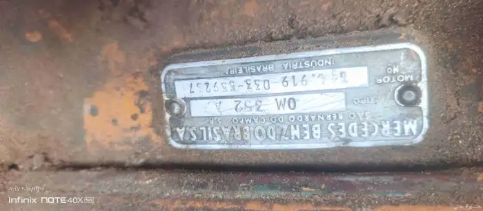 مكينه حصنيه للبيع عمود مكسورباقي امورهاء طيبه 1