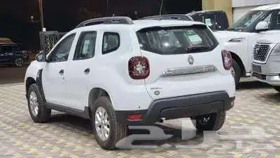 رينو داستر ستاندر 2025 12