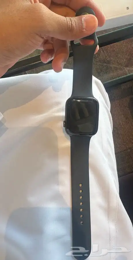 ساعة ابل 2021 SE 1