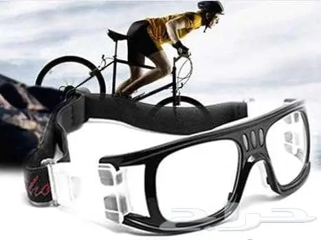 للبيع نظارة طبية رياضية 3