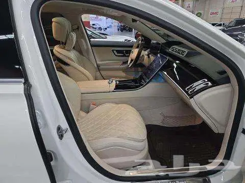 مرسيدس بنز S500 4MATIC موديل 2022 فل مواصفات 6