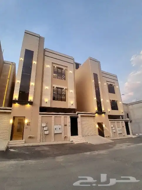 للبيع شقه دور ثاني مصعد راكب جاهز سطح مستقل بالضيافه520الف 0