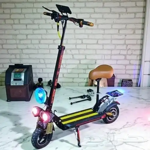 سكوتر وقوف بتصميم قوي وعملي 6