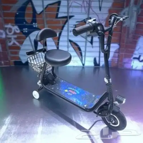 سكوتر وقوف بتصميم قوي وعملي 5