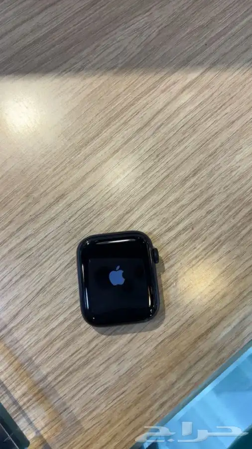ساعة ابل SE2 0