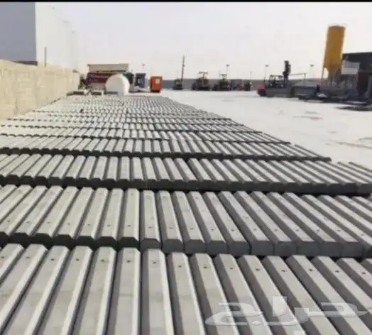 حواجز خرسانية نيوجرسي سفتي مصدات قواعد انارة مناهل 7