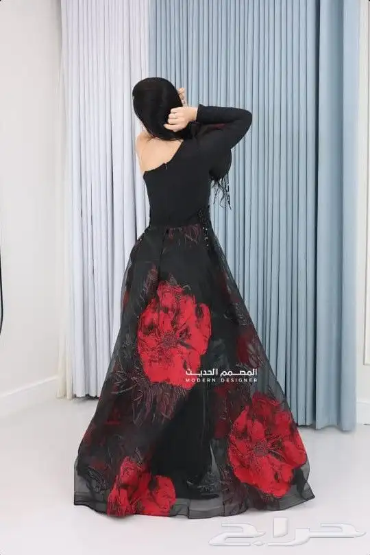 فساتين مستعمله 2