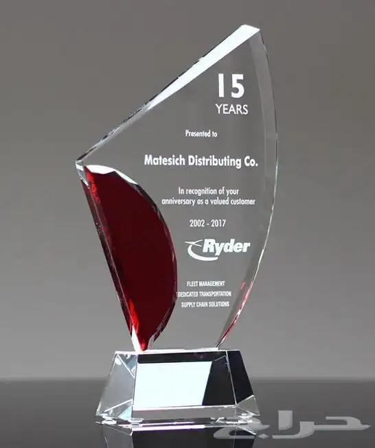 تفصيل دروع وهدايا تكريم فاخرة بأسعار المصنع تنفيذ حسب الطلب 2